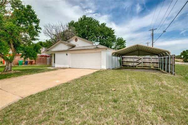 House in Cooper Creek, Texas 10770902