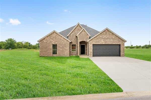 House in Mabank, Texas 10770914