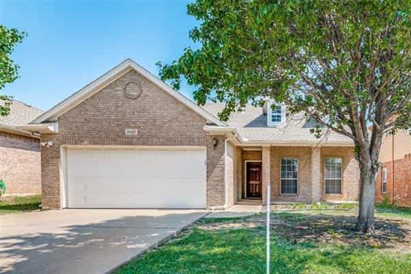 House in Fort Worth, Texas 10770928