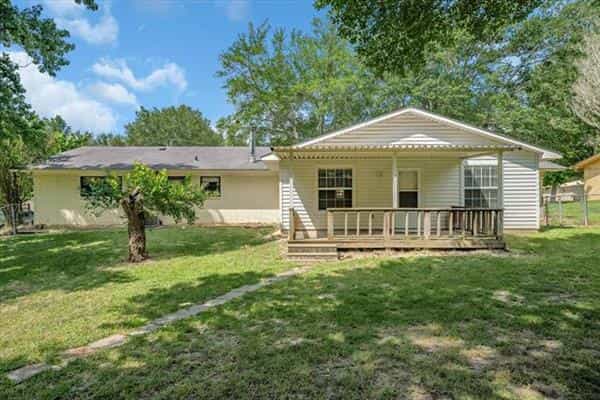 House in Canton, Texas 10770947