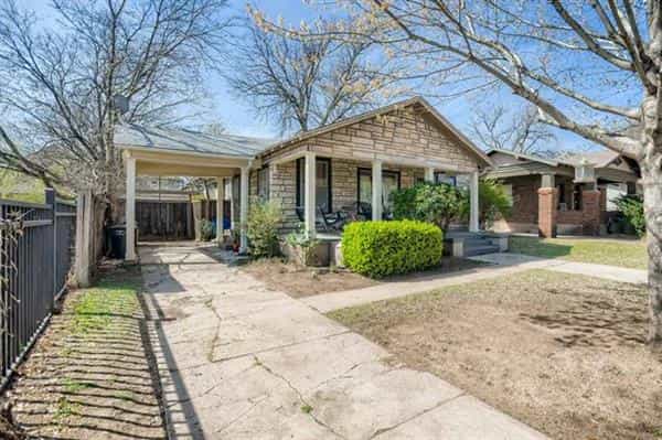 House in River Oaks, Texas 10771029