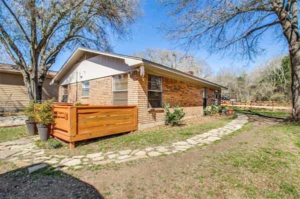 House in Mabank, Texas 10771043