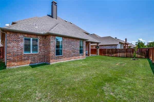 House in Argyle, Texas 10771116