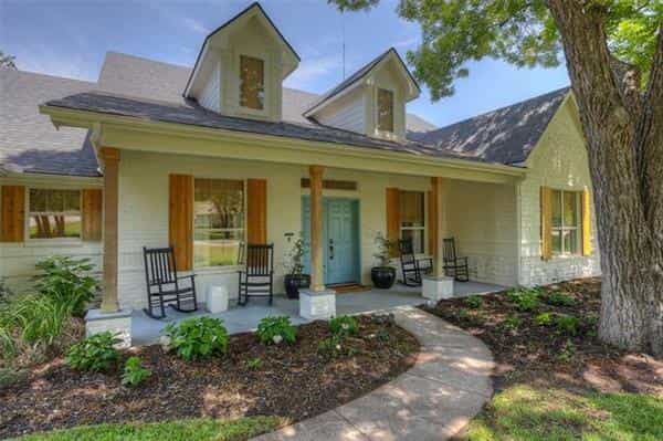 House in Annetta South, Texas 10771121