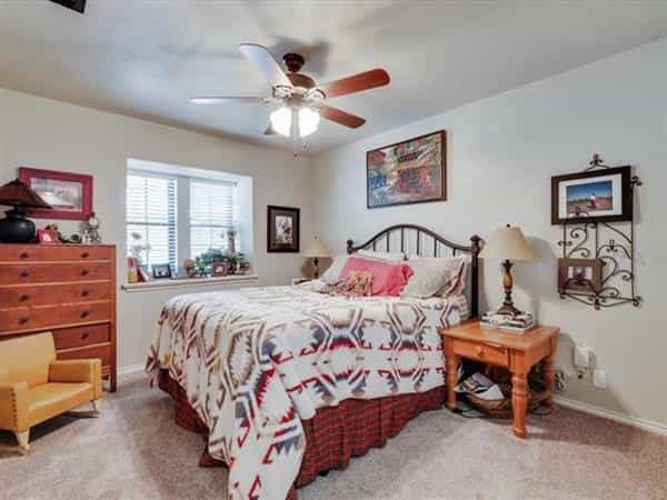 بيت في Highland Village, Texas 10771287