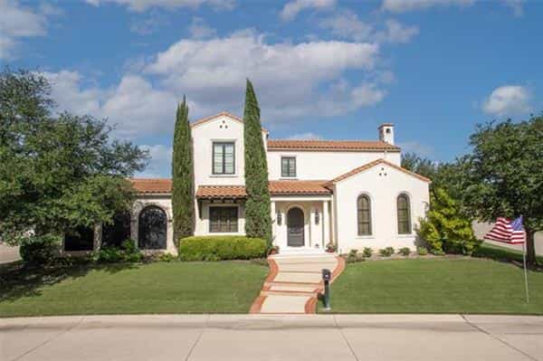 House in Westworth Village, Texas 10771319