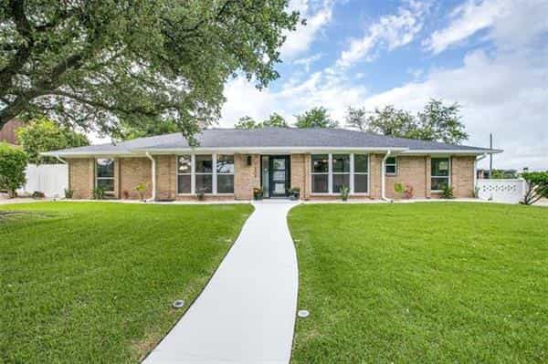 Huis in Addison, Texas 10771460
