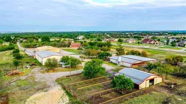 House in Peaster, Texas 10771511