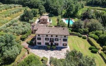 Casa nel Lucca, Tuscany 10771546