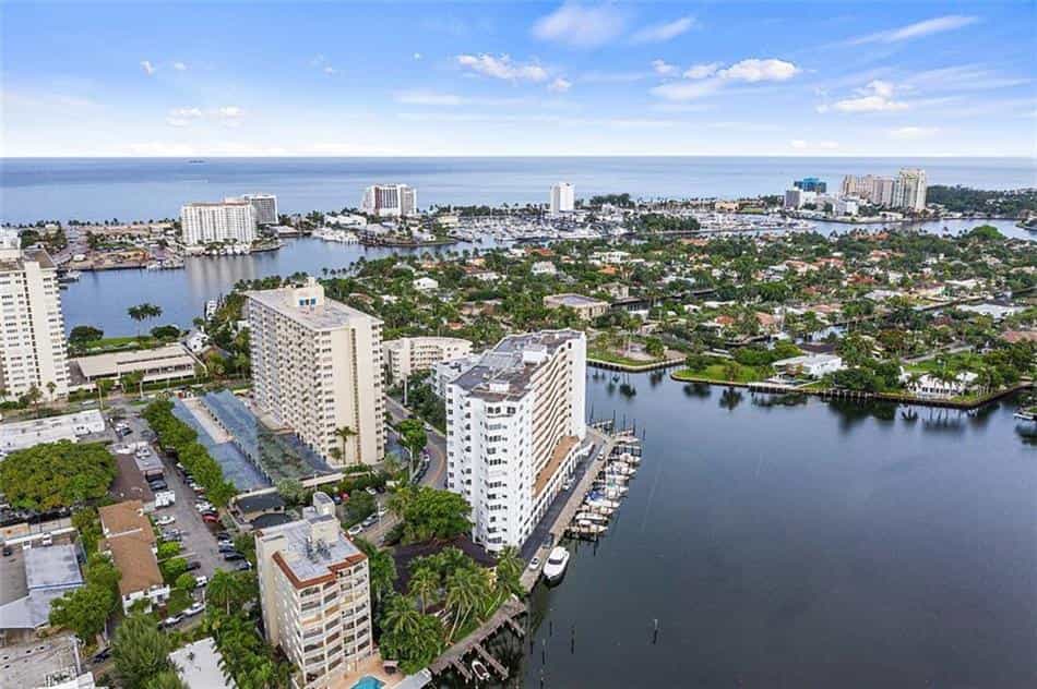 Condominium in Nurmi Isles, Florida 10771586