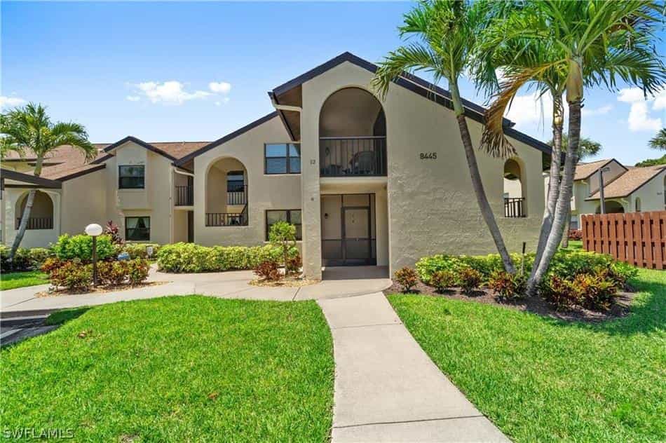 Condominium in Cipressenmeer, Florida 10771608