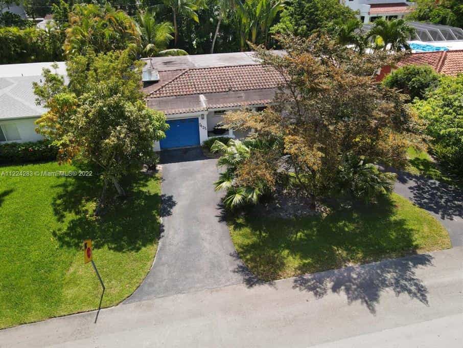 Eigentumswohnung im Süd-Miami, Florida 10771645