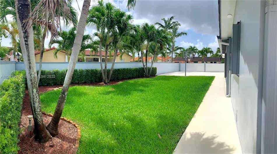 Condominium dans Miami, Florida 10771655