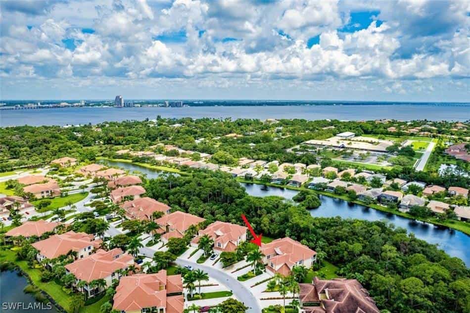Condominium in Lochmoor Waterway Estates, Florida 10771670