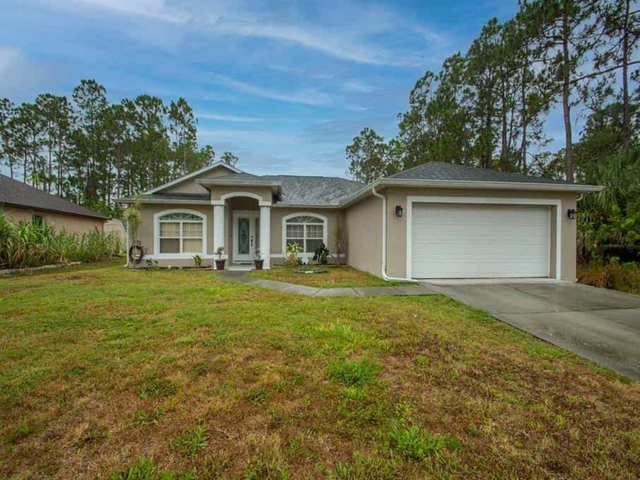 House in Palm Bay, Florida 10771682