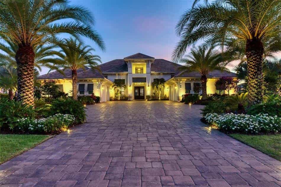 House in Verna, Florida 10772330