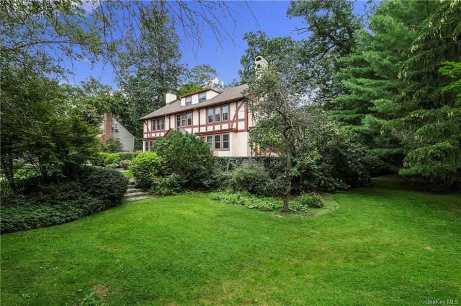 House in Scarsdale, New York 10772602