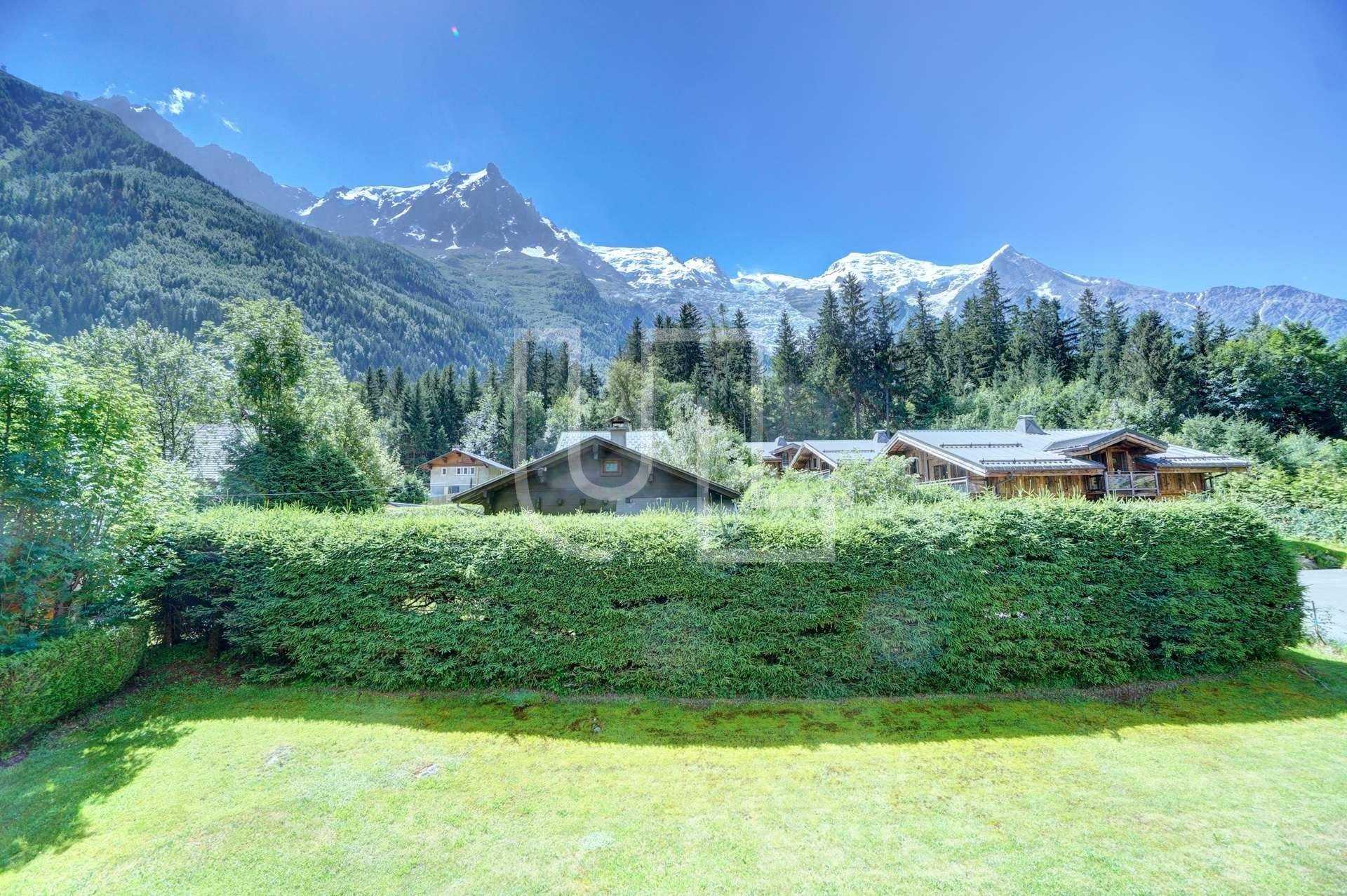 Будинок в Chamonix-Mont-Blanc, Auvergne-Rhône-Alpes 10772664