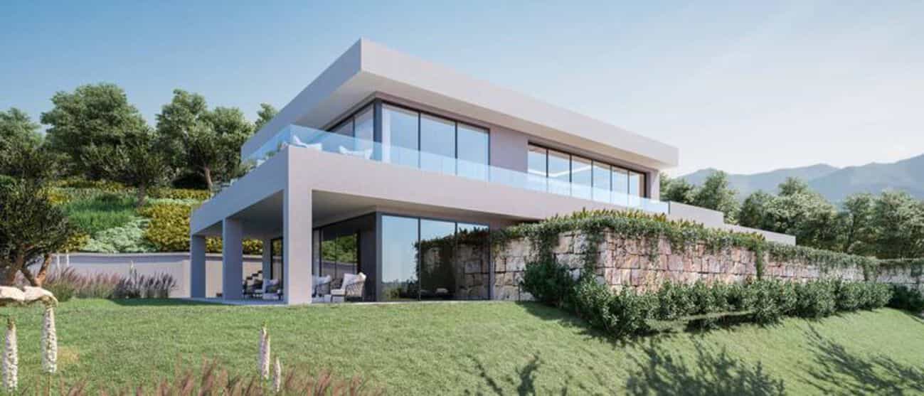 House in Benahavis, Andalusia 10773356