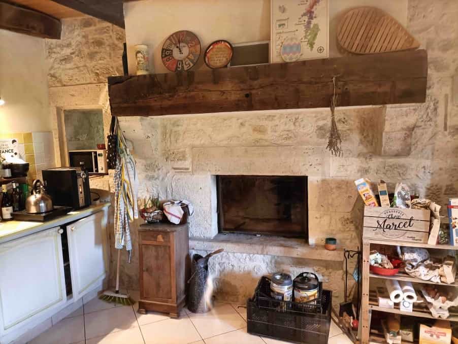House in Montaut, Nouvelle-Aquitaine 10773430
