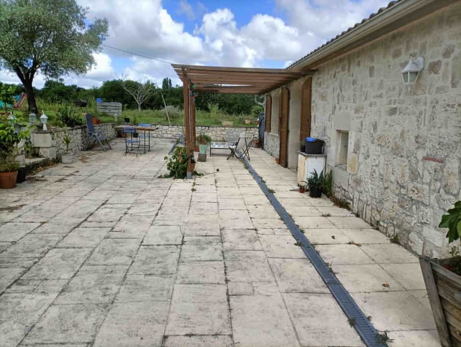 Casa nel Montaut, Nouvelle-Aquitaine 10773430