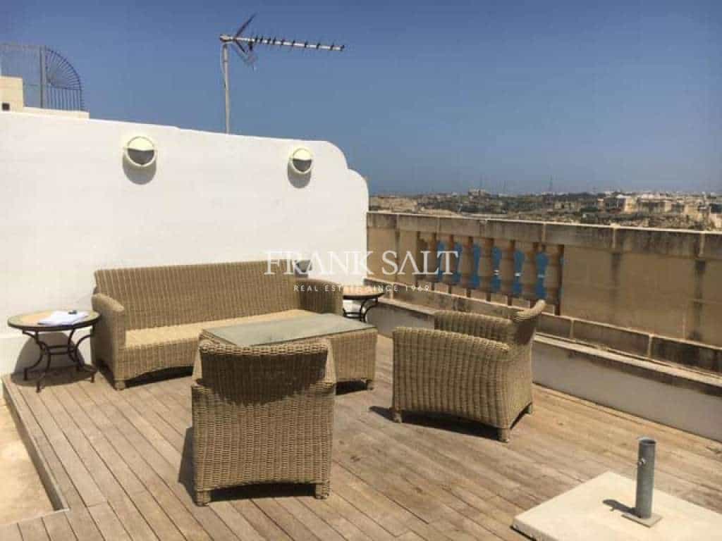 Talo sisään Valletta, Valletta 10774543