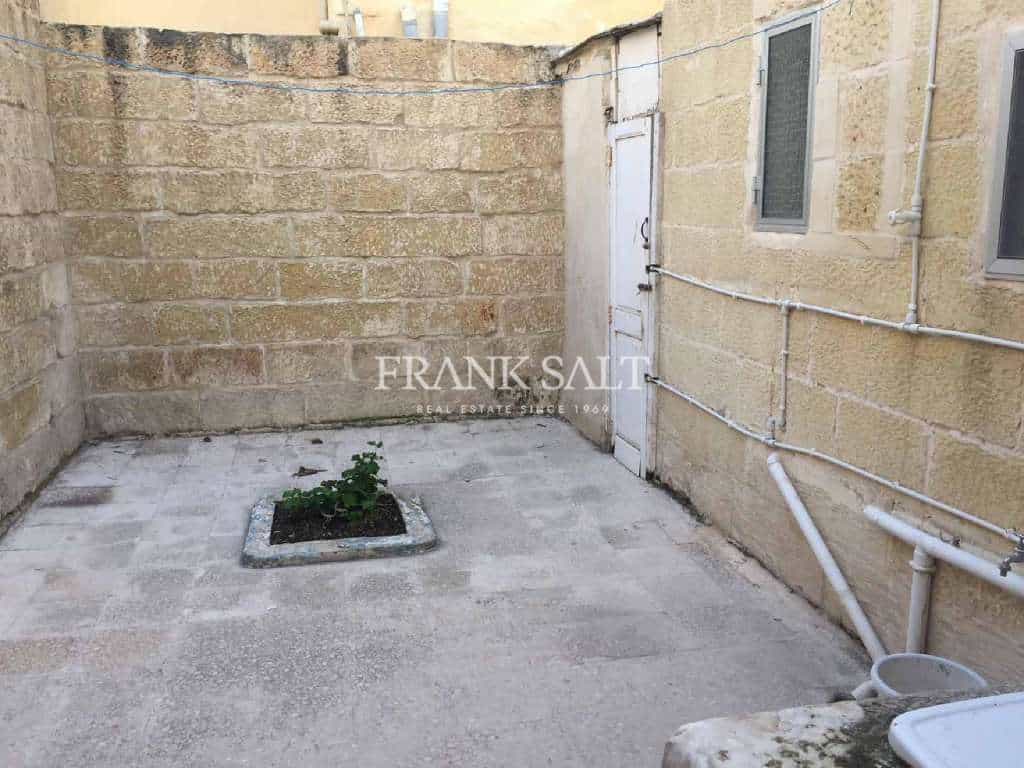House in Paola, Paola 10775326