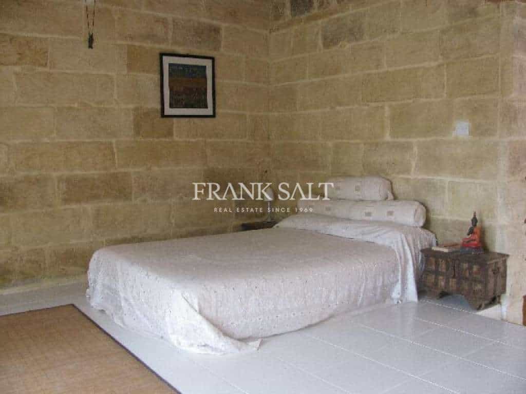 Other in Qrendi,  10778055
