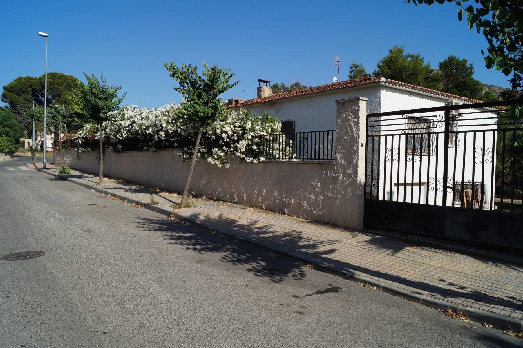 House in Monòver, Comunidad Valenciana 10779115