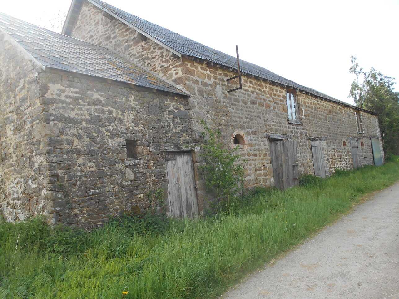 жилой дом в Javron-les-Chapelles, Pays de la Loire 10779311