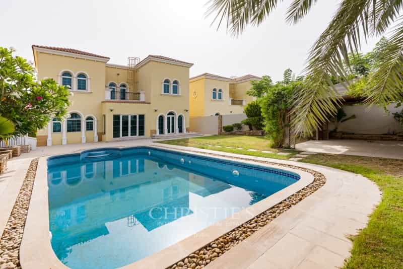 House in Dubai, Dubayy 10779363
