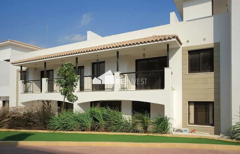 Condominium in Kiti, Larnaka 10779425