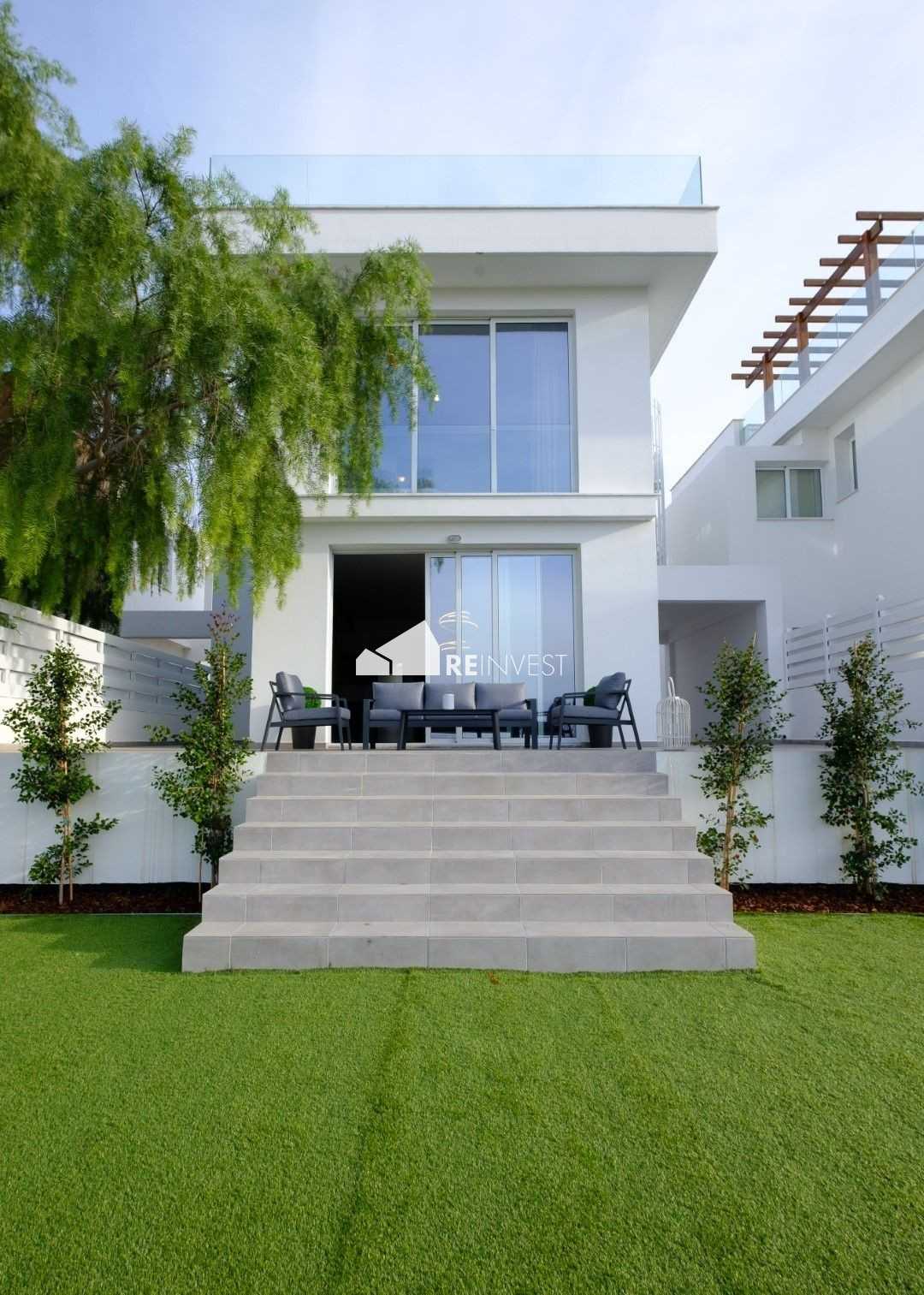 House in Dromolaxia, Larnaca 10779428