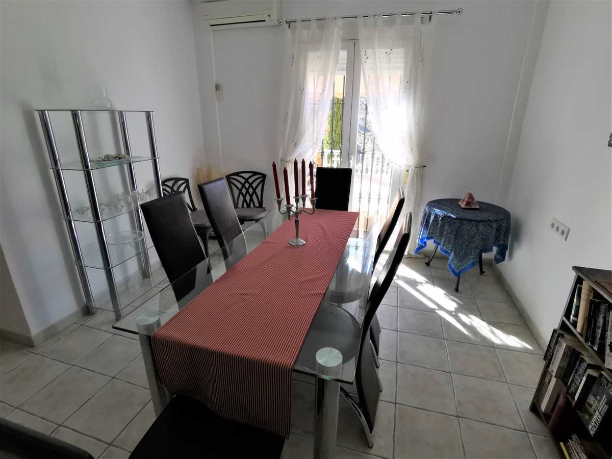 Huis in Sayalonga, Andalucía 10780058