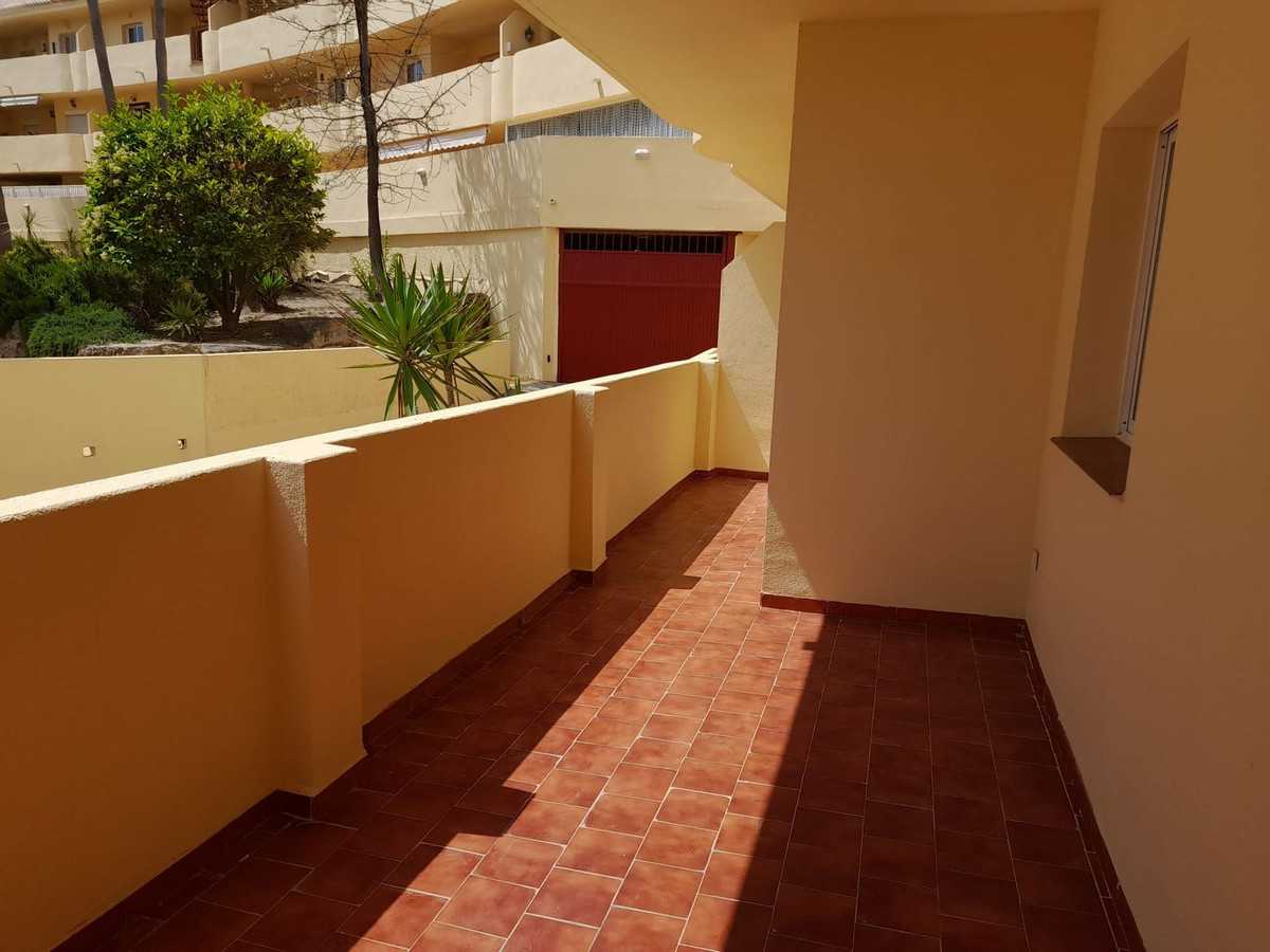 Condominium in Manilva, Andalusia 10780190