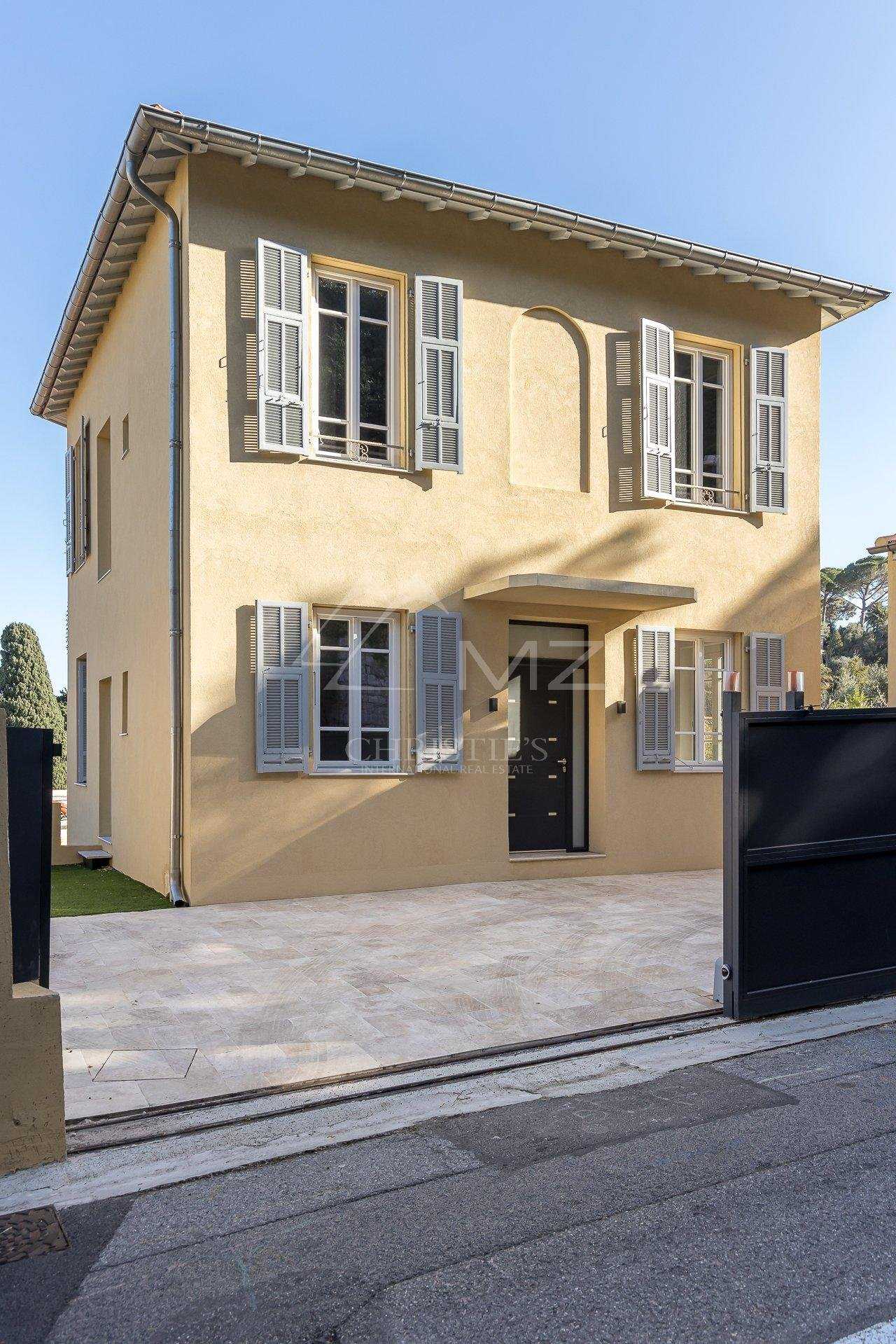 Hus i Saint-Jean-Cap-Ferrat, Provence-Alpes-Cote d'Azur 10780233