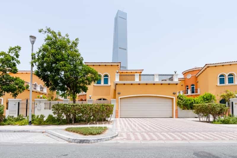 House in Dubai, Dubayy 10780255