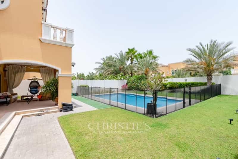 House in Dubai, Dubayy 10780255