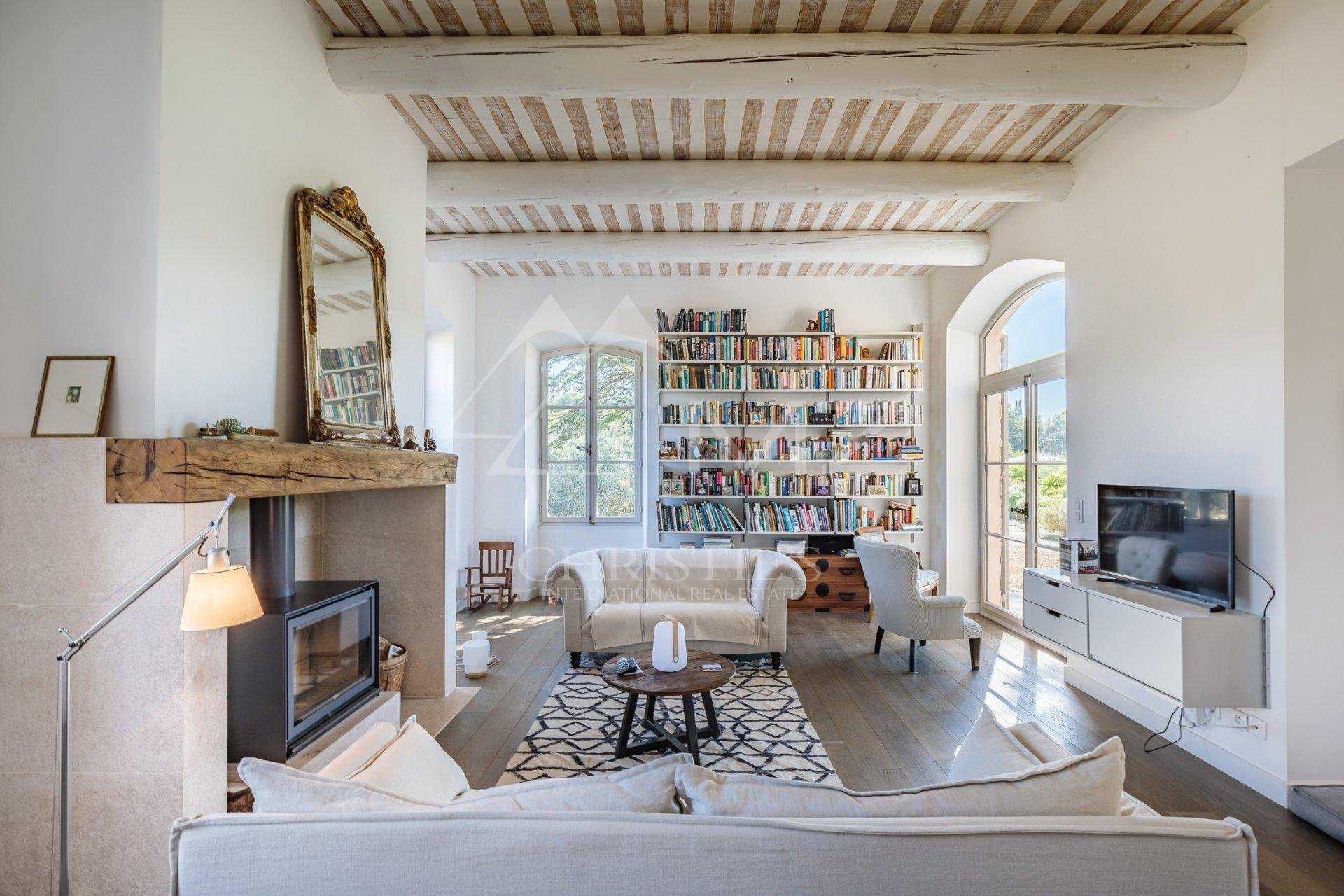 Haus im Lourmarin, Provence-Alpes-Cote d'Azur 10780475