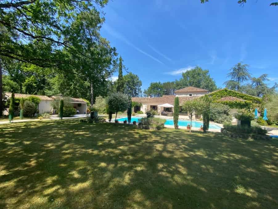 House in Mussidan, Nouvelle-Aquitaine 10781167