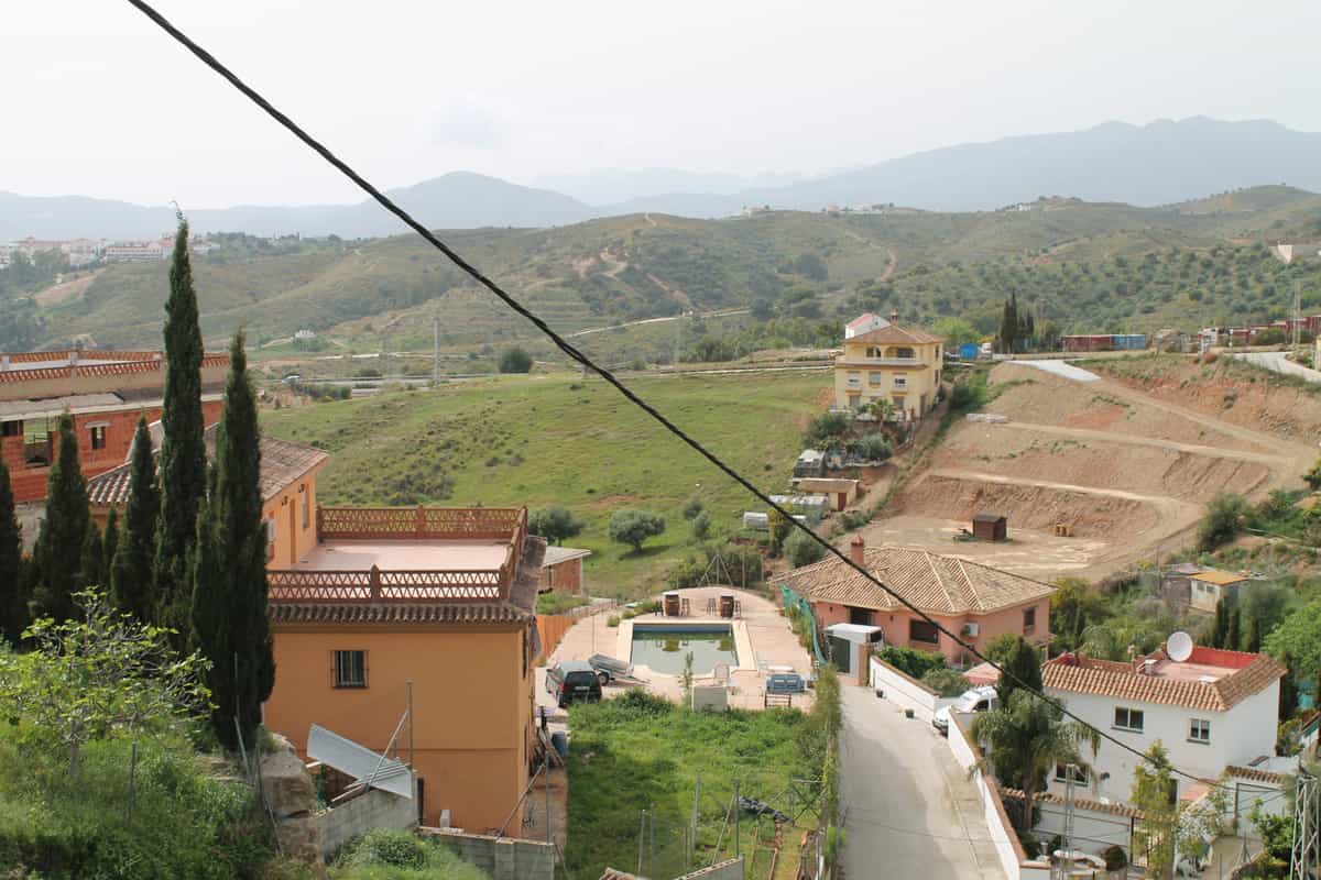 Land in Almayate Bajo, Andalusia 10781628