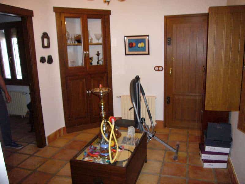 House in les Salines d'Elda, Comunidad Valenciana 10781715