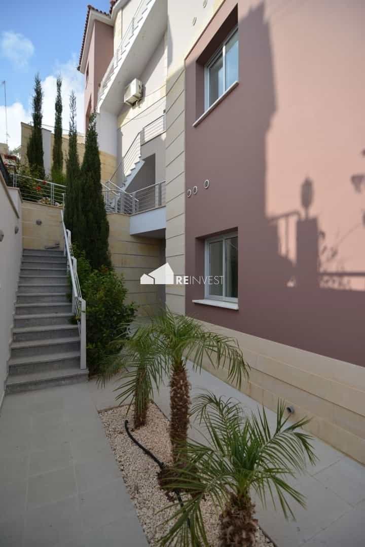 Condominium in Geroskipou, Pafos 10782169