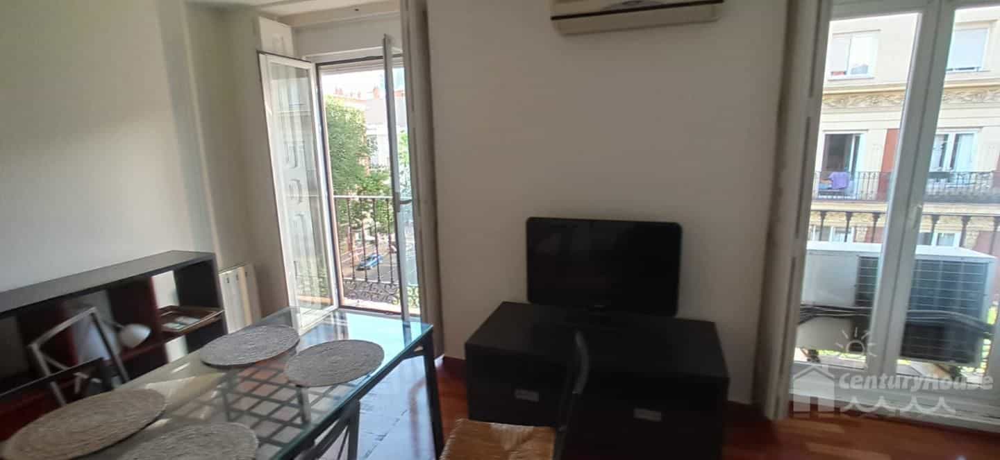 公寓 在 蒙克洛亞, 馬德里 10782431