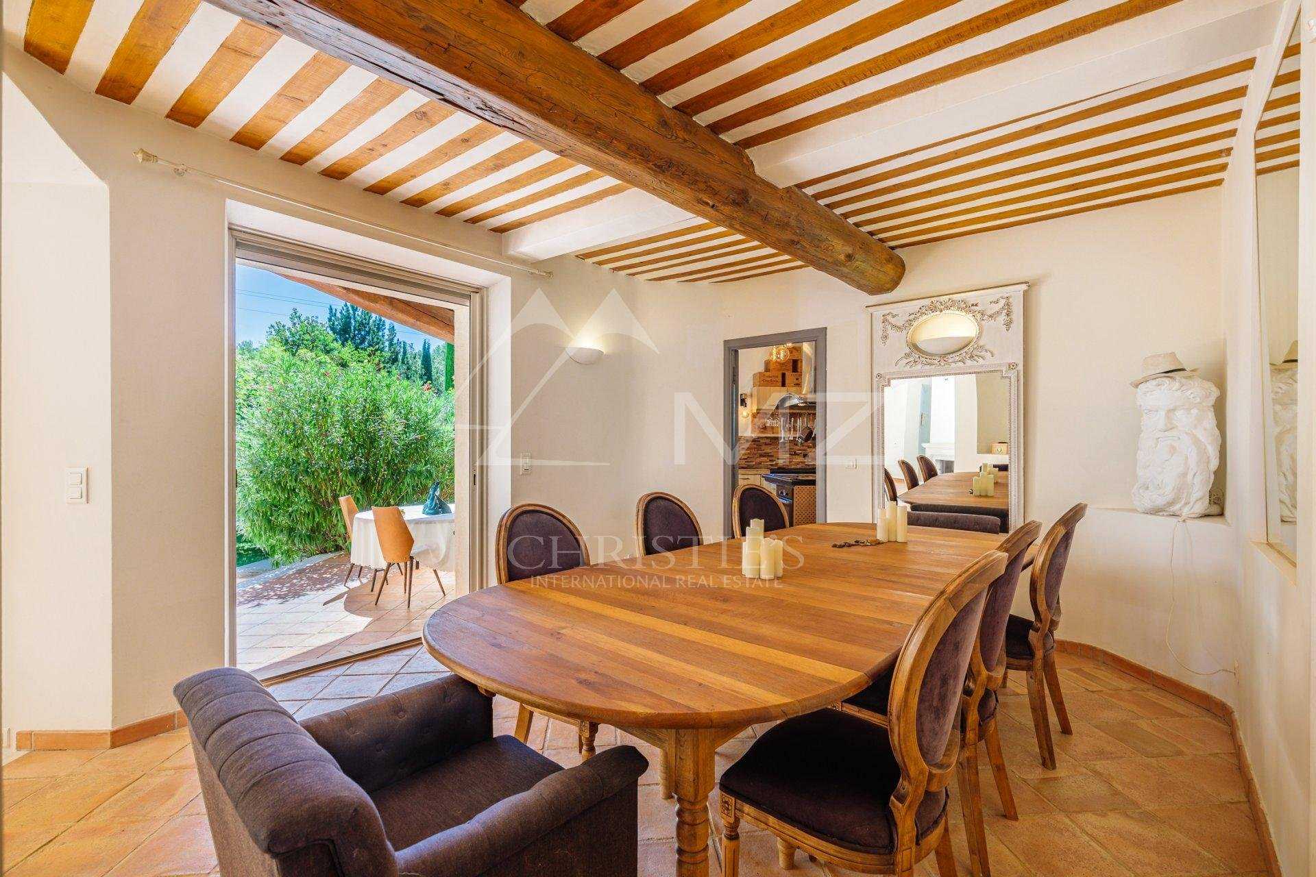 Rumah di Aix-en-Provence, Bouches-du-Rhône 10782601