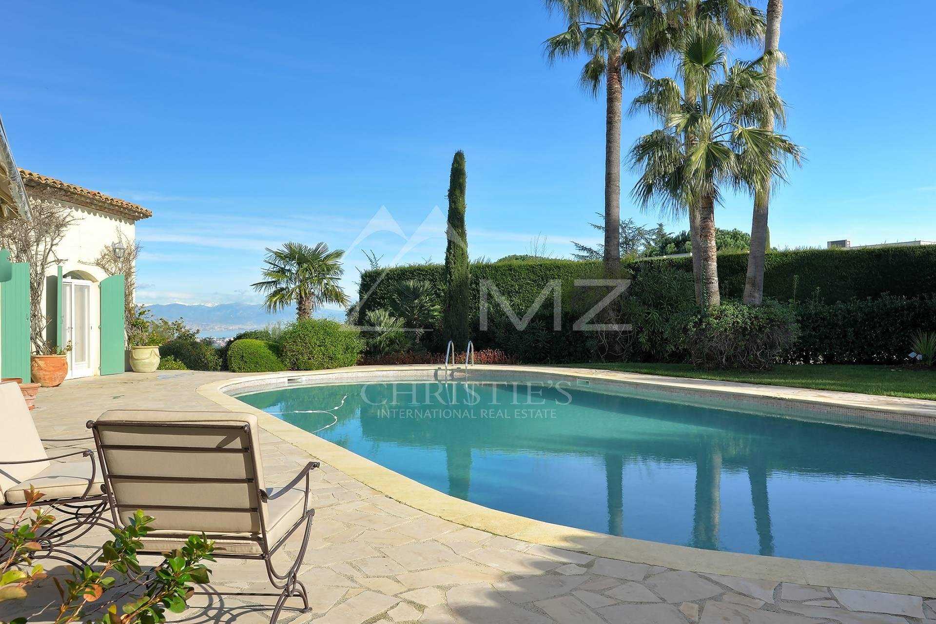 House in Vallauris, Provence-Alpes-Cote d'Azur 10782869