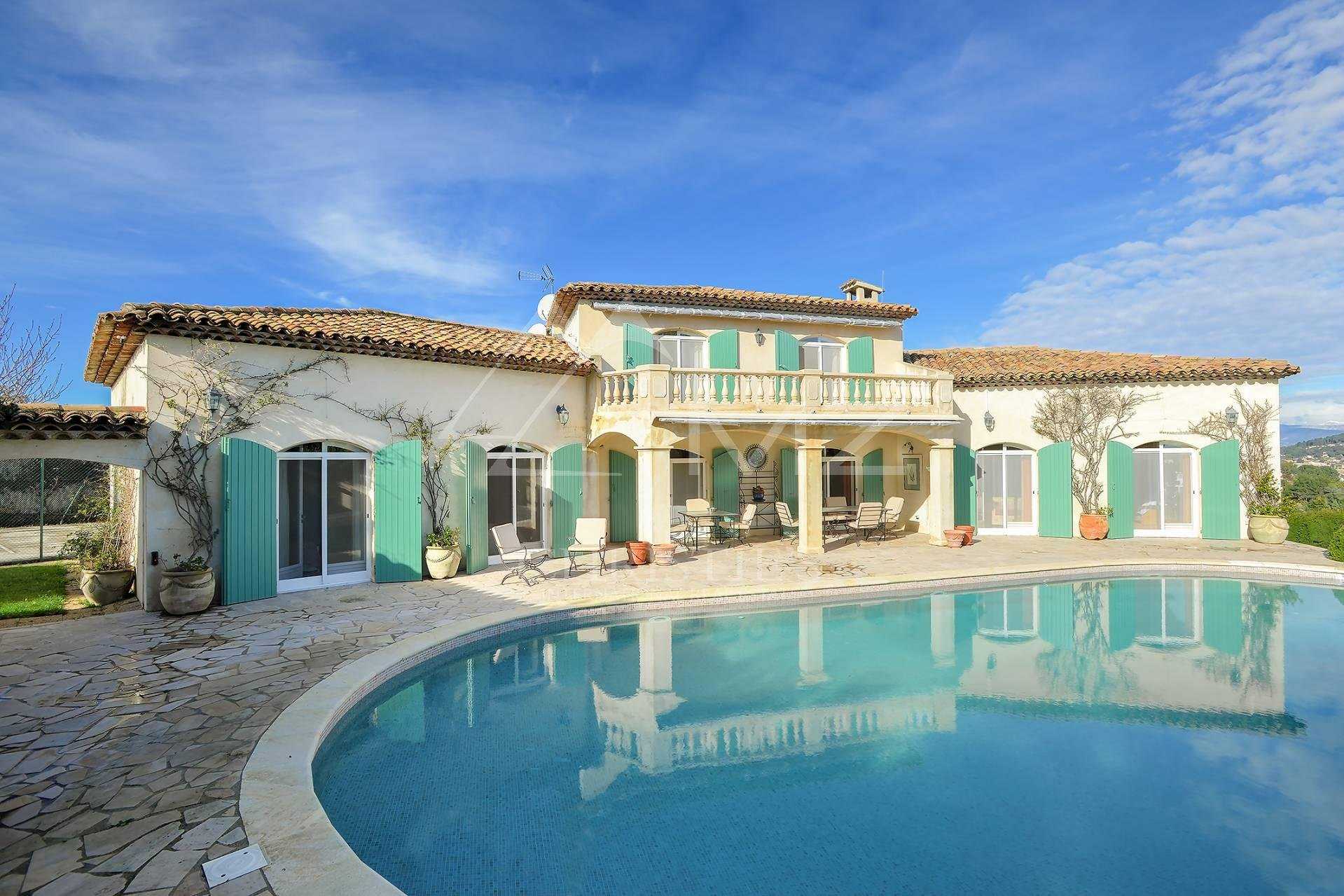 Rumah di Vallauris, Provence-Alpes-Cote d'Azur 10782869