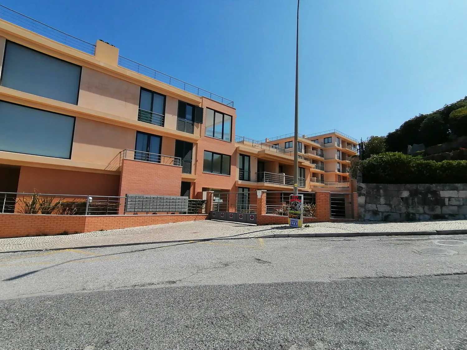 Condominium in Praia da Lourinha, Lissabon 10783015