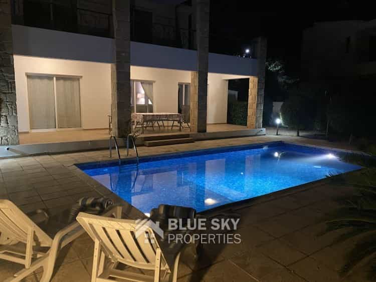 Huis in Stroumpi, Paphos 10785208