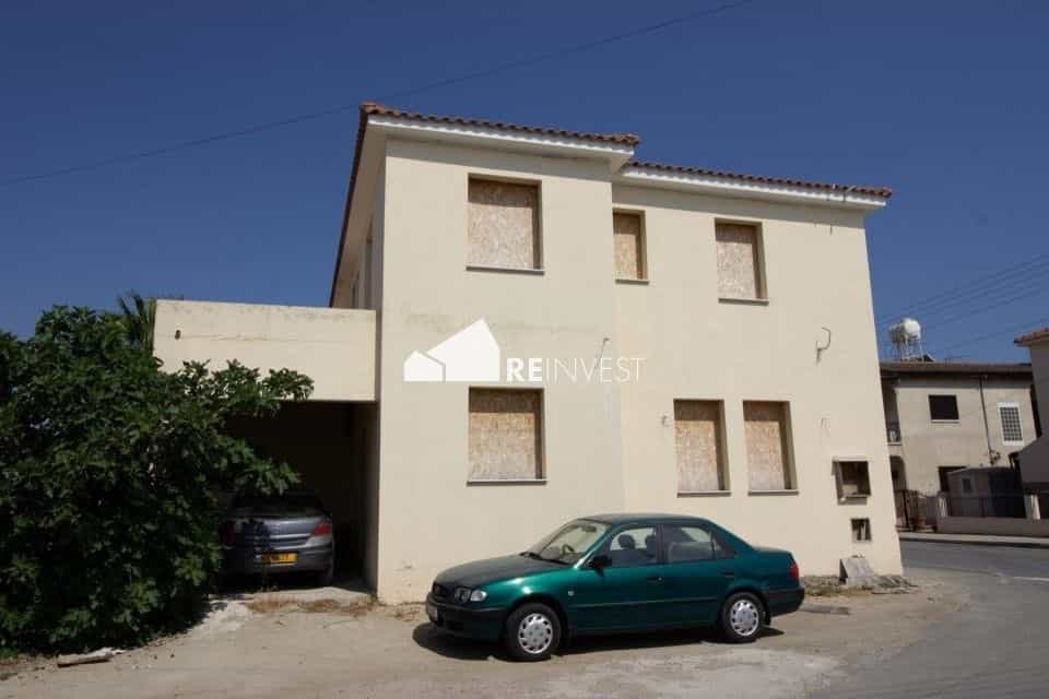 मकान में Livadhia, Larnaca 10785303